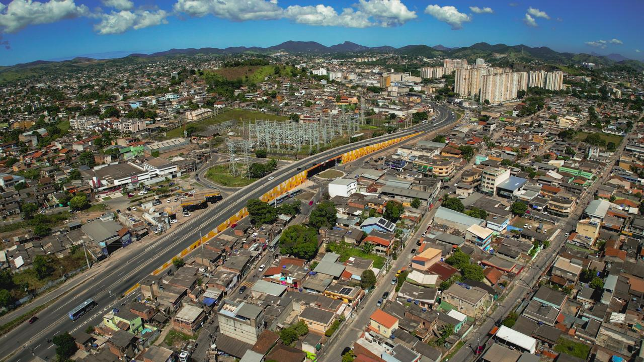 Road corridor and transport system in the eastern metropolitan region of Rio de Janeiro